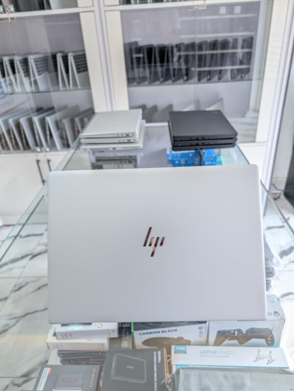HP EliteBook 840 G6