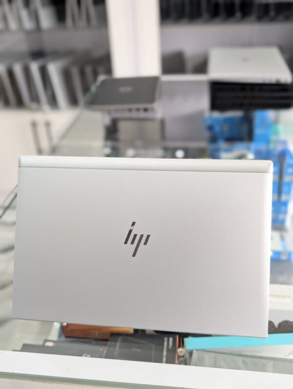 HP EliteBook 840 G7
